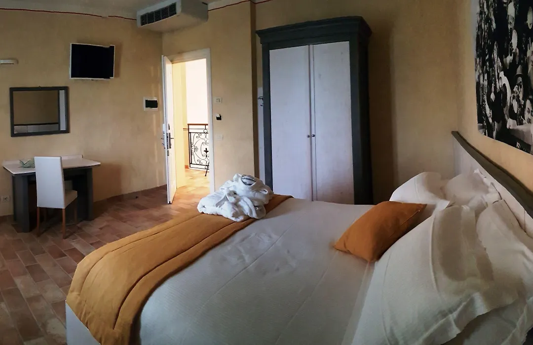 Hotel Locanda Dolce Vita-1